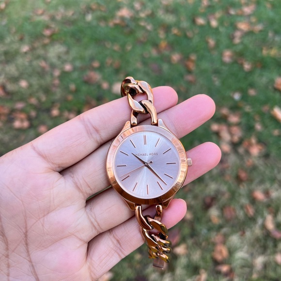 Michael Kors Slim Runway Women's Watch gold/brown - Picture 5 of 8